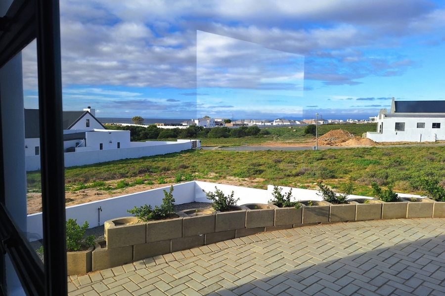 4 Bedroom Property for Sale in Da Gama Bay Western Cape